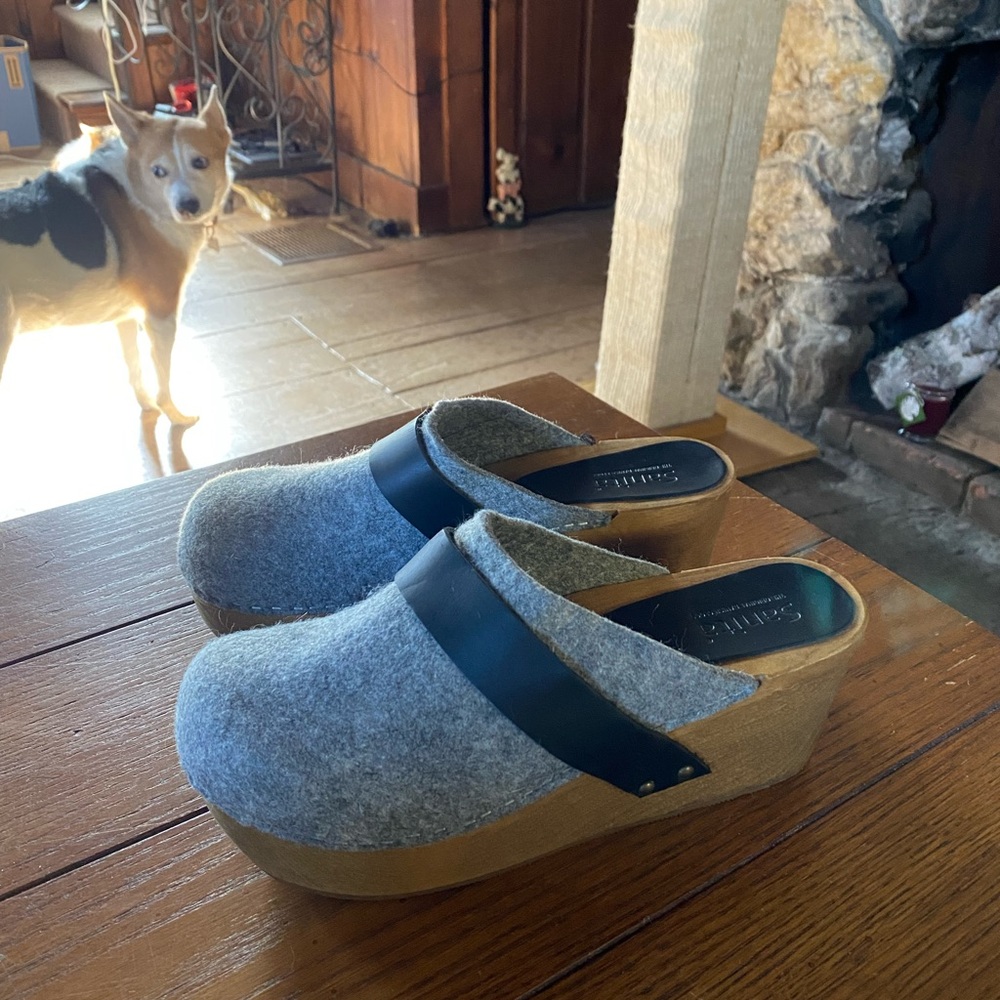 SANITA GRAY WOOL LEATHER WOOD CLOGS 39